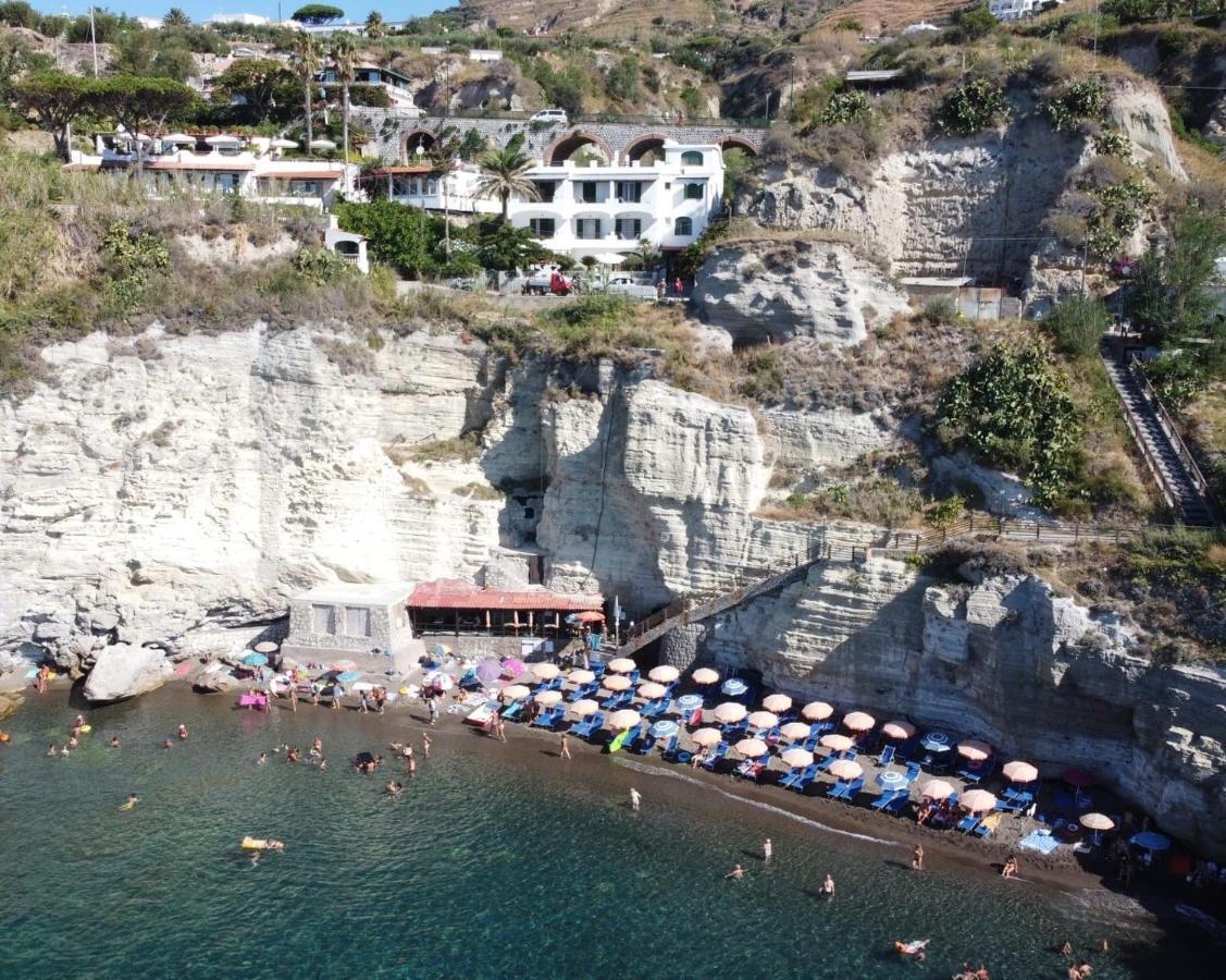 Villa Bina Sea Hotel Sant'Angelo  Εξωτερικό φωτογραφία