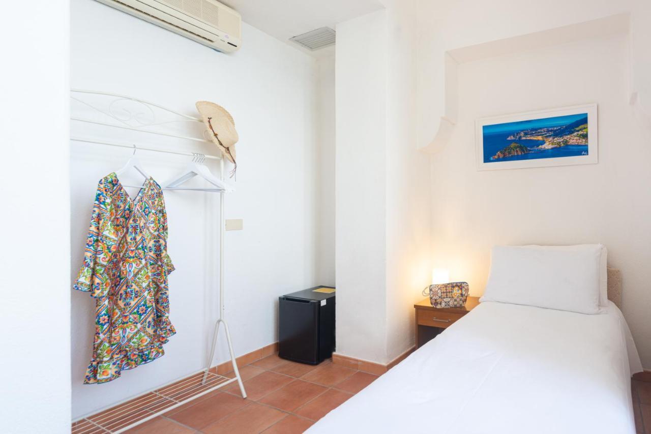 Villa Bina Sea Hotel Sant'Angelo  Εξωτερικό φωτογραφία