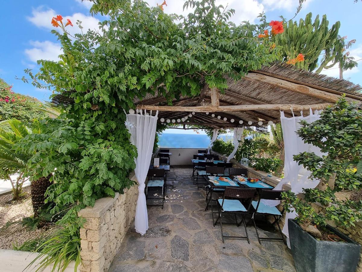Villa Bina Sea Hotel Sant'Angelo  Εξωτερικό φωτογραφία